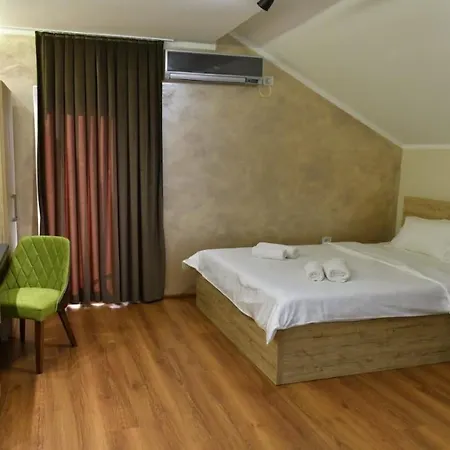 Mali Vikend Belgrado